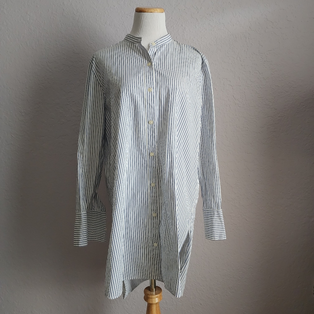 Gap long shirt